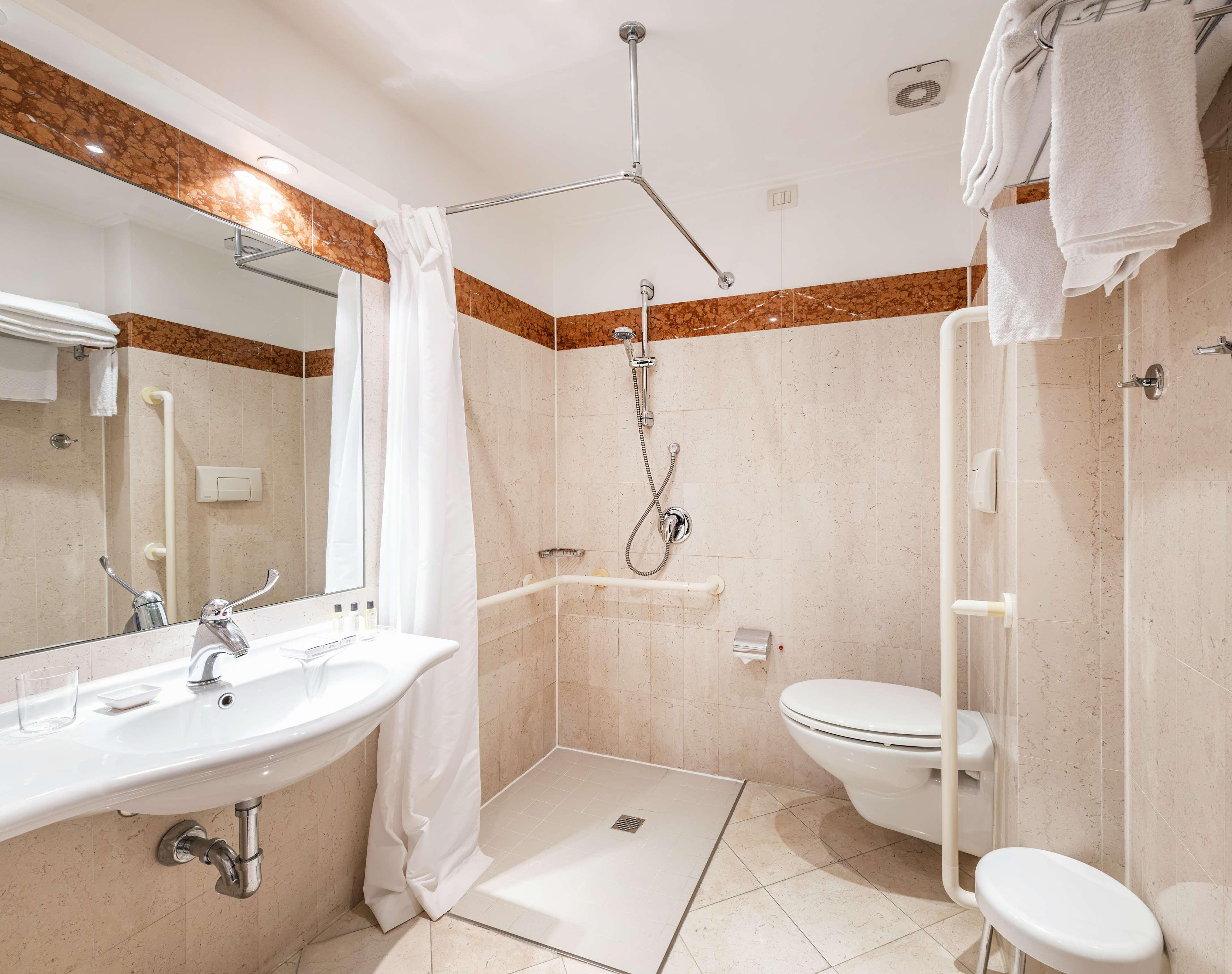 The Regency Sure Hotel Collection By Best Western Lissone Eksteriør billede